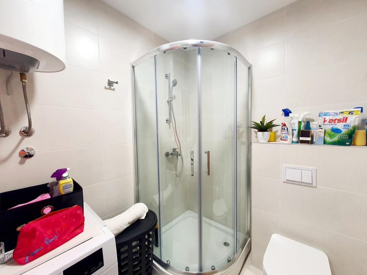 Apartman Ana Lux Podgoriţa Exterior foto